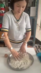 ชุดแพ็คคู่ที่แขวนเก็บบะหมี่+เครื่องรีดแป้ง คุ้มสุดคุ้ม ชุดอุปกรณ์ทําเส้นบะหมี่ SKU M1+R16