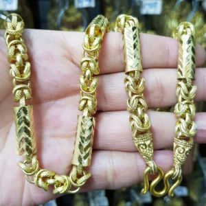 สร้อยคอขนาด10บาท สร้อยทองเหลืองแท้ไม่ได้ชุบทอง ยาว28นิ้ว รวมตะขอ โปรดอ่านรายละเอียดก่อนสั่งซื้อจะได้ไม่เกิดปัญหาภายหลัง สร้อยคองานดิบเหมาะที่จะนำไปหุ้มทองคำ