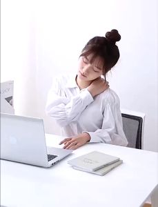 SG office nap rest pillow travel companion with slow rebound hump U-shaped pillow