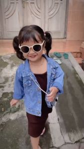 Jaket Jeans Anak Perempuan & Outfit Anak Cowok Cewek Terbaru 2023 Kece Bahan Jin Jevis Korean Style