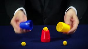 Cups and Ball Plastik size Medium - Alat Sulap Close Up - KZ083