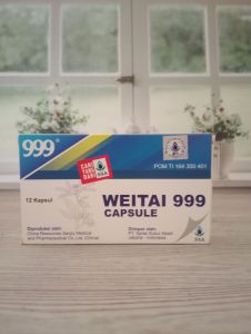 weitai kapsul 999 kemasan isi 12 kapsul memelihara kesehatan lambung dan saluran cerna atasi maag dan gerd