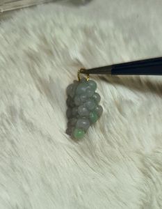 limited edition grapes 🍇 free gift when purchase 1k