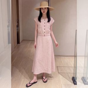 YIKEMAI | Soft Pink Short Sleeve Dress for Office Slim Fit with Button Waist Detail Plus Size