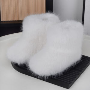 Thickened Plush Childrens Snow Boots Winter Anti-Slip Soft Fur Outerwear Booties Boys Girls Warm Cozy Booties Casual Style