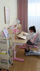Adjustable Solid Wood Study Desk