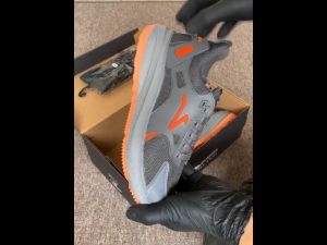 SEPATU SPORT PRIA DAN WANITASNEAKERS VULUNG CUOPLEJOGINGSEKOLAHKERJASANTAIOLAHRAGAGRAY ORANGE