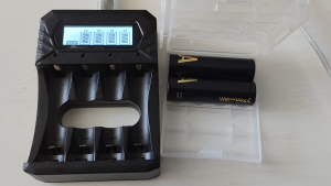 YAMZI 1.5V AA Rechargeable Battery 3700mWh Or AAA 1300mWh Lithium Battery And Charger