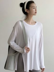 Ultimate Guide to Women's Lightweight Running & Yoga Tops