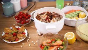 หม้อหุงข้าวไฟฟ้า คุณปิด 2 ลิตร พกพา สำหรับห้องกระทั่ง หรือ 1-2 คน