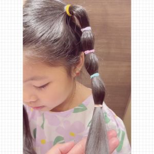 ขวดเล็ก_ยางมัดผมเด็ก ผู้ใหญ่ ไม่กินผมขาด แกะผมลื่น(เส้นกลาง 3.5 CM.)Tinnie Tinie hair bandใช้ได้ตั้งแต่ 3 ขวบ ถึงผู้ใหญ่