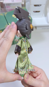 [Ready Stock] 6 PCS  Licensed Empresses in the Palace Movable Dress-Up Blind Box
