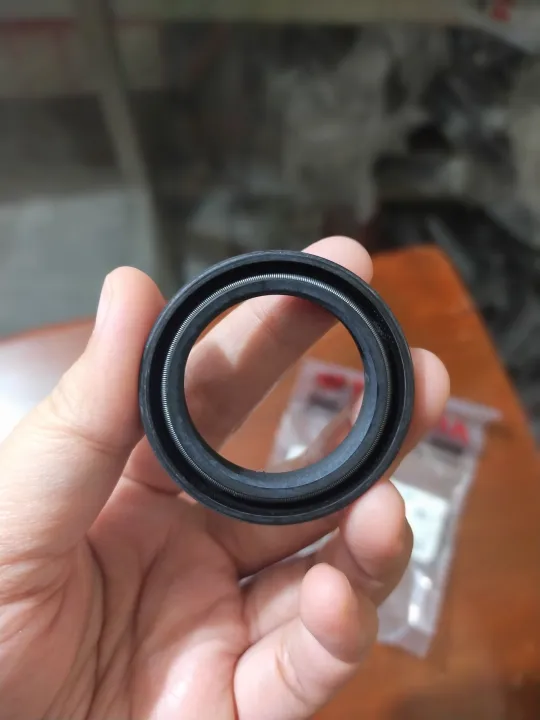 Seal%20Shock%20Depan%205BP%20Vixion,%20Scorpio%20Original%20Yamaha%20Genuine%20Part%20-%20Image%204