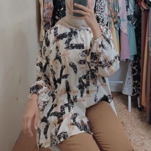 kemeja / kemeja kerja / kemeja kuliah / kemeja rayon / kemeja jumbo / kemeja oversize / kemeja motif / kemeja oversize rayon motif