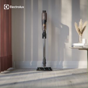 Máy hút bụi cầm tay không dây Electrolux EFP71512 - lực hút mạnh siêu nhẹ đầu hút PowerPro