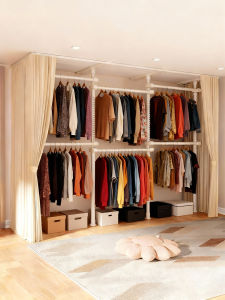 MUGG | Adjustable Clothes Hanging Pole Stand
