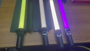 Portable handheld fill light stick color tube RGB light with cantilever bracket light baffle 2000mA convenient fill light