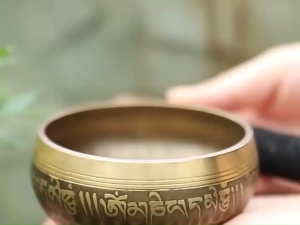 ขันทิเบตแท้ 9 ซม สำหรับการทำสมาธิ/การล้างพลังงานเชิงลบ/เครื่องช่วยนอนหลับ/การบำบัดด้วยเสียง/โยคะ ขันทิเบต แบบทํามือ