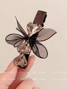Lace Bow Side Duckbill Forehead Clip