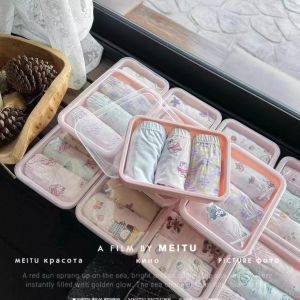 Girls Pure Cotton Antimicrobial Underwear Comfortable Breathable Flat Angle Pants Suitable for Children Ages 3-11 Years Old