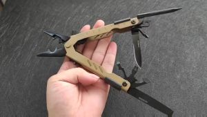 RAGON ASIAON Multi-tool Multifunctional Pliers With Slide Screwdriver Stainless Steel Folding Tools
