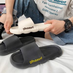 XWshop มาแรงในตอนนี้🔥 รองเท้าแตะแฟชั่น ไม่ควรพลาดดีไซน์สุดเท่ พร้อมฟอนต์ดีไซน์เรียบหรูดูดีมีระดับ เเล้วคุณจะรออะไรไปซื้อกันนน👹