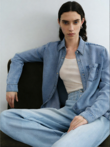 Simple Versatile Regular Shoulder Denim Jacket