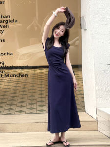 ชุดเดรสสั้นแขนสั้นคอเหลี่ยมสีน้ำเงินสไตล์ฝรั่งเศสสำหรับผู้หญิงในช่วงฤดูร้อน กระโปรงทรงเอเอวสูง กระดุมเดียว สไตล์เกาหลี