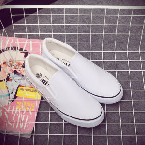 รองเท้าผ้าใบสีดำล้วน ทรงหุ้มข้อต่ำ รองเท้าลำลอง รองเท้าทำงาน รองเท้าผ้าใบพื้นแบน รองเท้าผ้าใบส้นแบนสำหรับผู้หญิง รองเท้าส้นแบนแบบสวมสบาย