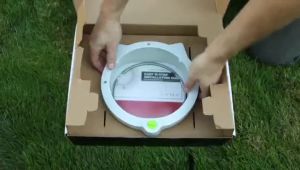 [SG Seller] Cute Kitty Design Cat Door Pet Entry Pet Flap Door 4-Way Locking Prevent Aircon Leakage Save electricity - Stock in SG