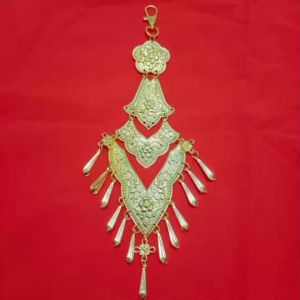 เครื่องเงิน ชุดชาติพันธ์ ที่ห้อยเข็มขัด ตุ้งติ้ง เครื่องประดับไทย เครื่องประดับผ้าซิ่น ที่ห้อยผ้าถุง สายห้อยเข็มขัด คลินิกชุด 2 บรรจุภัณฑ์