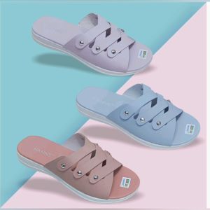 Sandal Wanita Modern: Pilihan Terbaik Untuk Aktivitas Sehari-Hari