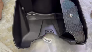 Rổ Appi baga giữa Malay xe Wave Blade.