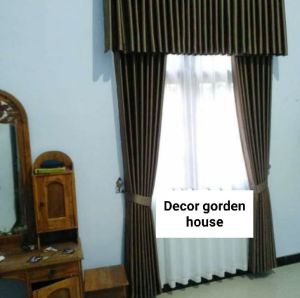 gorden jendela lengkap jendela pintu 1 set mewah murah/gorden ter baru gorden pakai poni luar