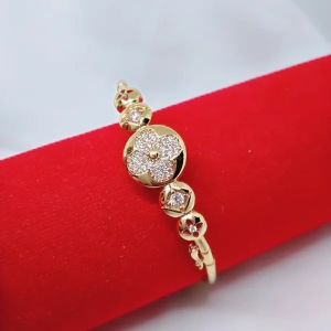 Gelang Tangan Bangle Wanita: Aksesoris Fashion Awet & Anti Karat