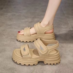 CODSukan angin sandal wanita musim panas baru Magic Sticker perkataan sepatu pantai sandal berputar tebal sukan