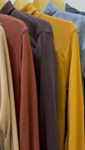 Turtleneck Wanita Lengan Panjang: Bahan Rajut Premium & Fashion Cewek Kekinian