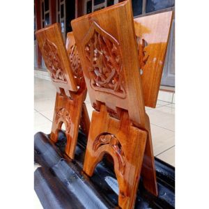 rekal alquran meja dudukan alquran motif iqrok