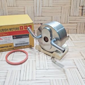 OLI COLLER PENDINGIN OLI MITSUBISHI TRITON PAJERO 1240A008