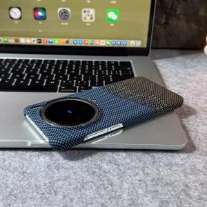 MAKE | Ốp Lưng Điện Thoại Thiết Kế Cực Đơn Giản Bằng Sợi Carbon Mỏng