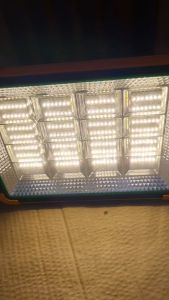 ไฟฉุกเฉิน โซล่าเซลล์ LED 1500W สปอตไลท์พกพา solar light ไฟพกพาอเนกประสง ไฟฉุกเฉินในบ้าน ไฟฉุกเฉินโซล่าเซลล์