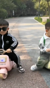 Balance Bike For Kids 3 Wheels Girl&Boy 2-5 years old with Storage box Motorcycle For Kids
