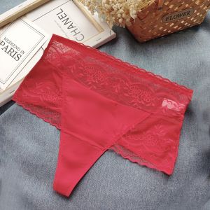 กางเกงชั้นในสตรีเอวสูงลายดอกไม้ลูกไม้เซ็กซี่สีแดง กางเกงชั้นในแบบ T ไร้ตะเข็บ กางเกงชั้นในทรง T ทรงใหม่สำหรับผู้หญิง