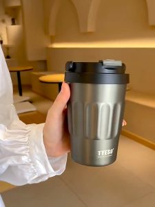 【AUTHORIZED DEALER】Tyeso Coffee Mug 400ml/500ml With Handle Pemegang Design Free Pouch Bag 304 Stainless Steel Double Layer Direct Drinking Insulated Thermos Flask Tyeso Tumbler Cup Botol Air 咖啡杯保温杯保温瓶
