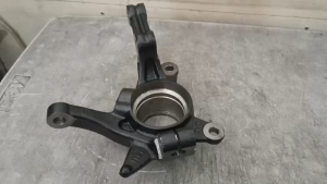 517151Y100 KNUCKLE- FRONT AXLE LH for KIA PICANTO (KAPPA) [MOBIS ORIGINAL] Part #51715-1Y100