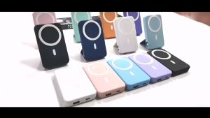 FOGOMOVE wireless Magnetic powerbank 10000mah original fast charging pd22.5W 3C power bank for iphone 17 pro max  Samsung S24 Ultra