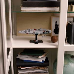 Kotak Mainan Star Wars: Mainan LEGO 75405 Home One Starcruiser (559 Bagian)