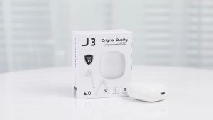 TWS J3 ชุดหูฟังบลูทูธไร้สาย ตัดเสียงรบกวน กันน้ำ พร้อมหูฟังอินเอียร์ เหมาะกับกีฬา ราคาสดสี่สาย สำหรับส่งออนไลน์