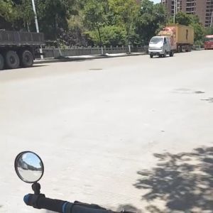 Fun Frog กระจกมองข้างจักรยาน ราคาถูก ใช้ดี Bicycle mirror กระจกติดเสริมจักรยาน  (1ชิ้น)