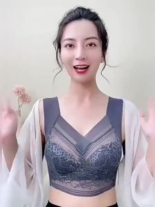 บราเล็ทกีฬาไร้โครงลวดลายลูกไม้ขนาดใหญ่ไร้รอยต่อช่วยยกกระชับและป้องกันการหย่อนคล้อยของหน้าอก | สบายและระบายอากาศได้ดี